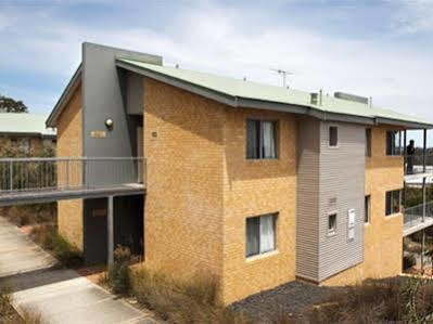 Ecu Joondalup Hostel Perth Exterior photo